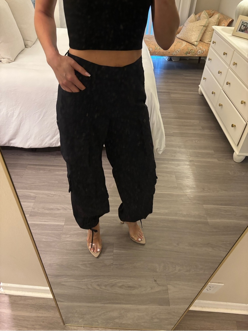 Alice + Olivia Black Cargo Jogger Pants 🖤